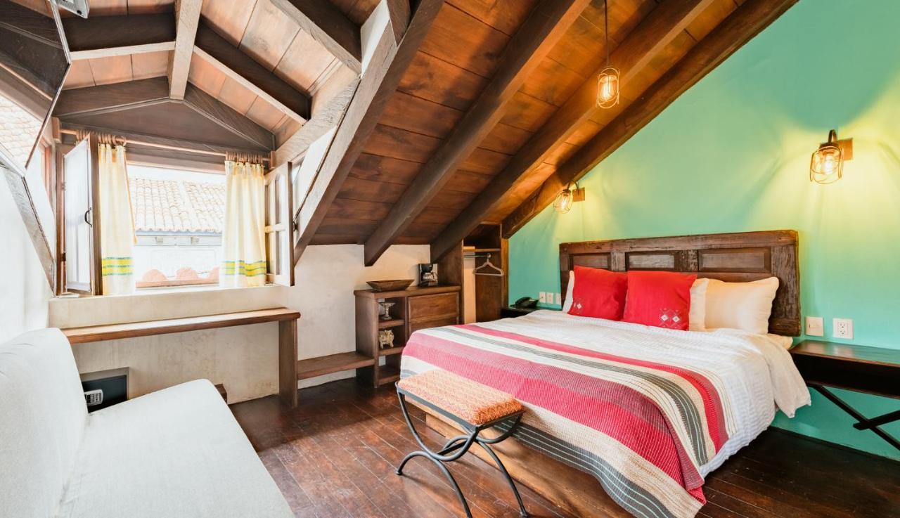 Yox Hotel Boutique Сан-Кристобаль-де-Ла-Касас Экстерьер фото A room at the hotel